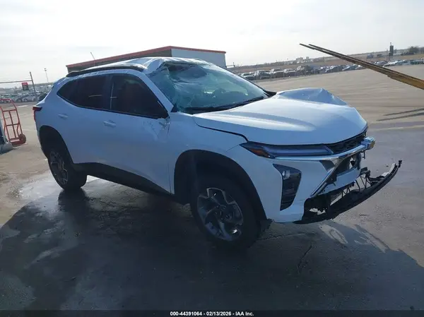 KL77LHEP0SC083406 2025 CHEVROLET TRAX - Image 1