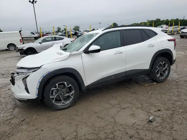 KL77LHEP0SC086662 2025 CHEVROLET TRAX - Image 1