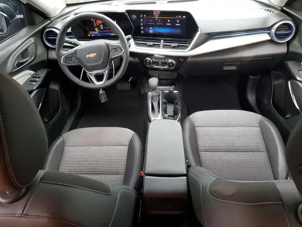KL77LHEP0SC087746 2025 CHEVROLET TRAX - Image 8