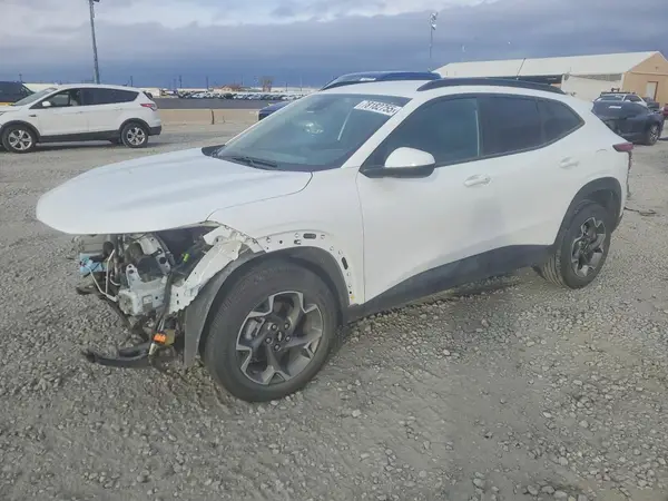 KL77LHEP0SC096642 2025 CHEVROLET TRAX - Image 1