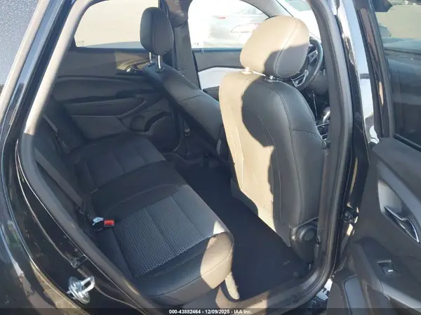 KL77LHEP0SC108529 2025 CHEVROLET TRAX - Image 8