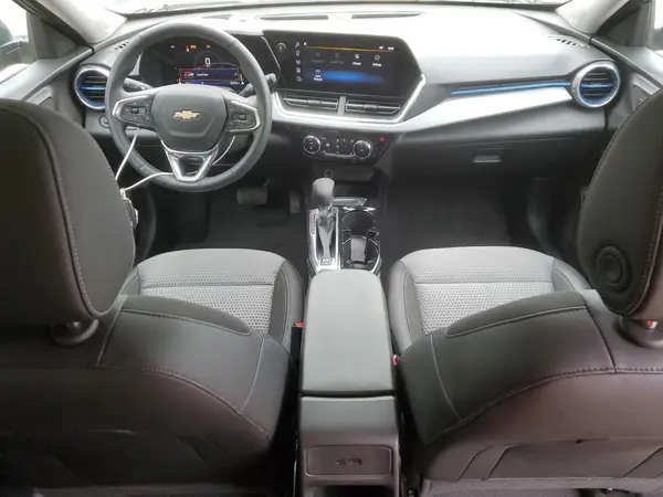 KL77LHEP0SC122480 2025 CHEVROLET TRAX - Image 8