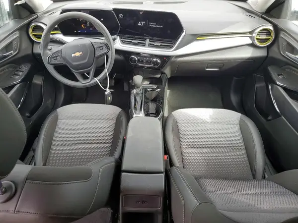 KL77LHEP0SC128487 2025 CHEVROLET TRAX - Image 8