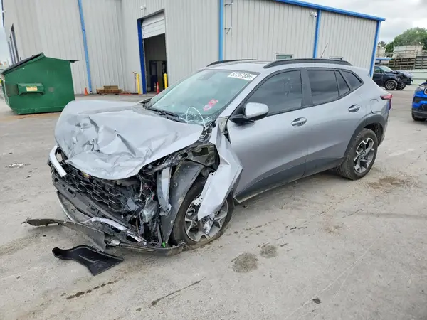 KL77LHEP0SC140512 2025 CHEVROLET TRAX - Image 1