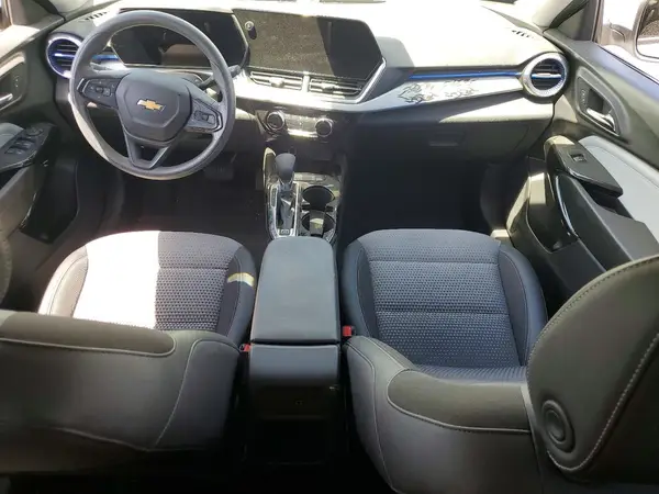 KL77LHEP0SC148495 2025 CHEVROLET TRAX - Image 8