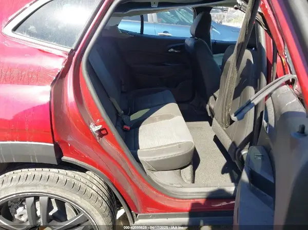 KL77LHEP0SC148870 2025 CHEVROLET TRAX - Image 8