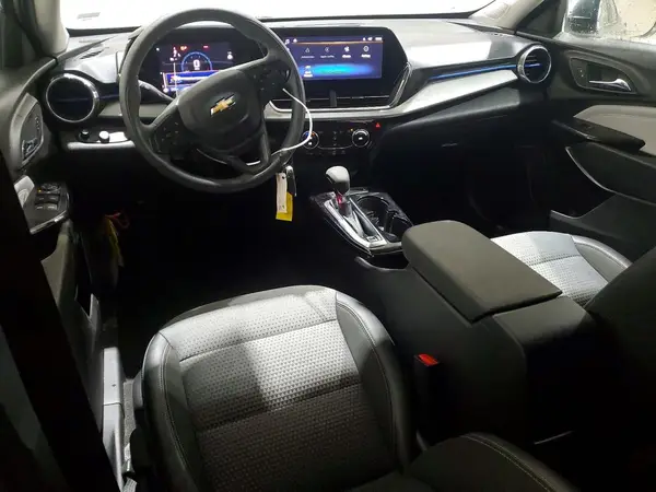 KL77LHEP0SC167306 2025 CHEVROLET TRAX - Image 8
