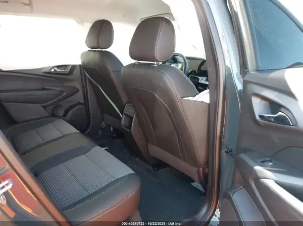 KL77LHEP0SC174286 2025 CHEVROLET TRAX - Image 8