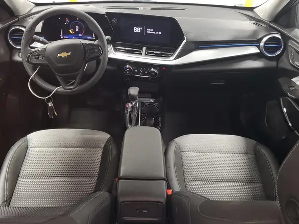 KL77LHEP0SC186261 2025 CHEVROLET TRAX - Image 8