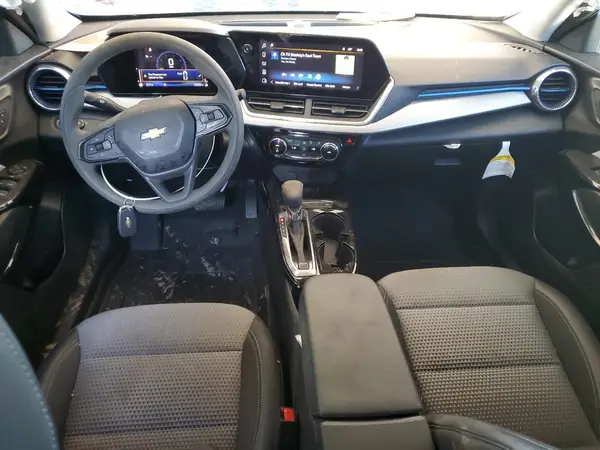 KL77LHEP0SC186664 2025 CHEVROLET TRAX - Image 8