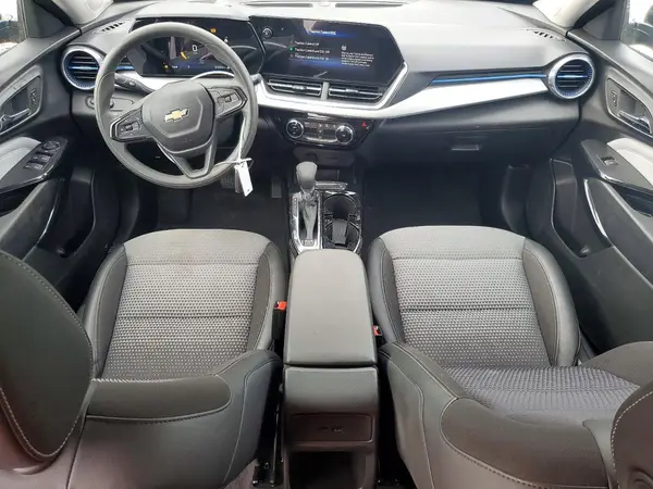 KL77LHEP0SC191895 2025 CHEVROLET TRAX - Image 8