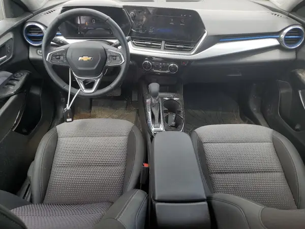KL77LHEP0SC193100 2025 CHEVROLET TRAX - Image 8
