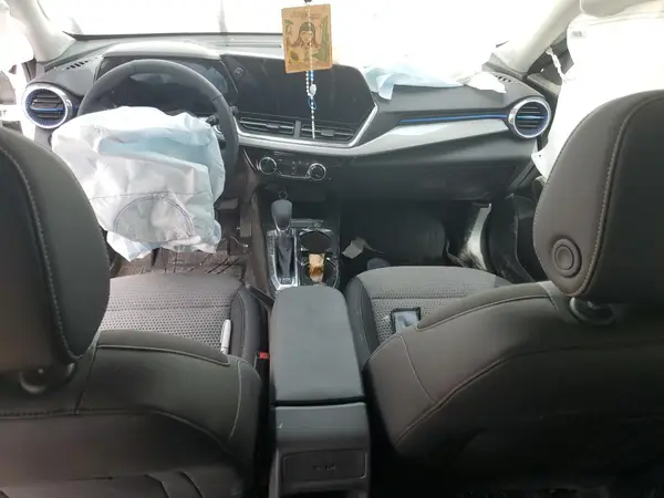 KL77LHEP0SC193114 2025 CHEVROLET TRAX - Image 8