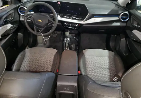 KL77LHEP0SC196935 2025 CHEVROLET TRAX - Image 8
