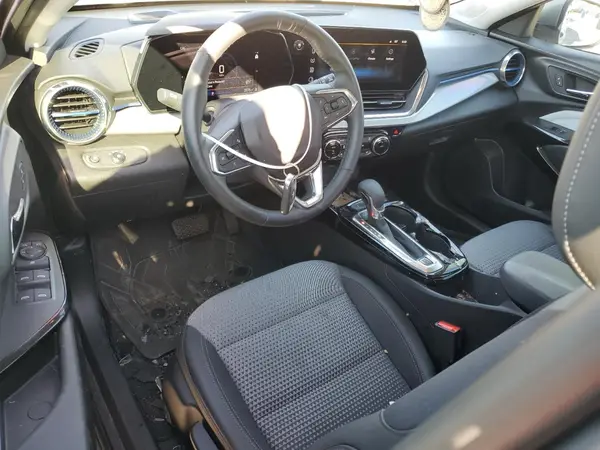 KL77LHEP0SC212096 2025 CHEVROLET TRAX - Image 8