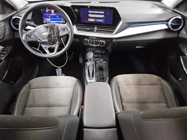 KL77LHEP0SC215726 2025 CHEVROLET TRAX - Image 8