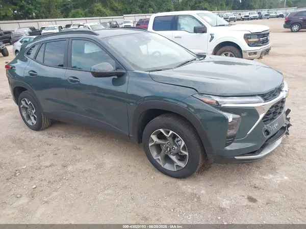 KL77LHEP0SC217539 2025 CHEVROLET TRAX - Image 1