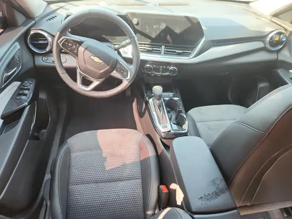 KL77LHEP0SC223079 2025 CHEVROLET TRAX - Image 8