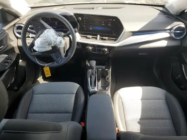 KL77LHEP0SC223227 2025 CHEVROLET TRAX - Image 8