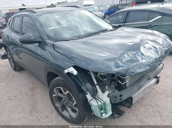 KL77LHEP0SC226290 2025 CHEVROLET TRAX - Image 1