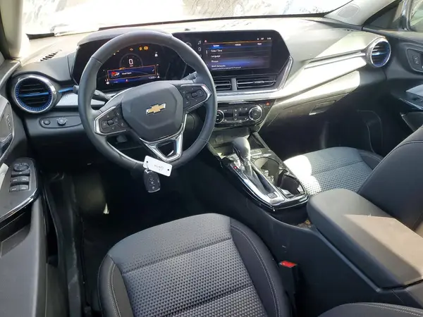 KL77LHEP0SC228282 2025 CHEVROLET TRAX - Image 8