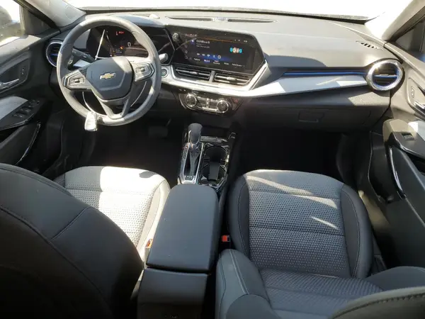 KL77LHEP0SC233997 2025 CHEVROLET TRAX - Image 8