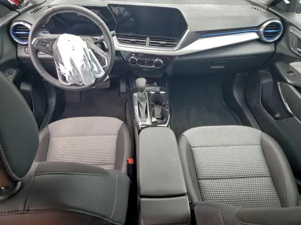 KL77LHEP0SC234342 2025 CHEVROLET TRAX - Image 8