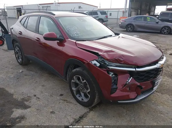 KL77LHEP0SC234776 2025 CHEVROLET TRAX - Image 1