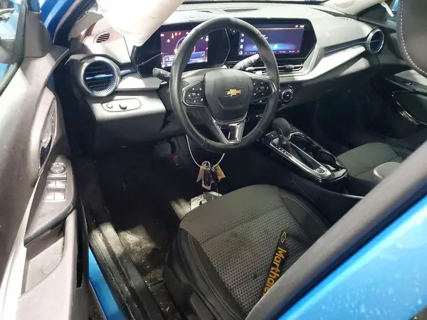 KL77LHEP0SC244708 2025 CHEVROLET TRAX - Image 8