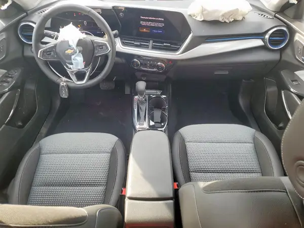 KL77LHEP0SC256602 2025 CHEVROLET TRAX - Image 8