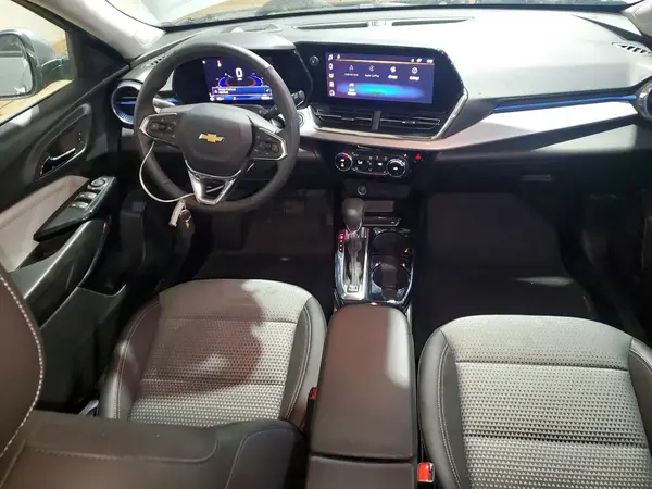KL77LHEP0SC271018 2025 CHEVROLET TRAX - Image 8