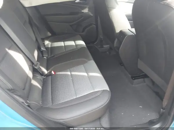 KL77LHEP0SC284562 2025 CHEVROLET TRAX - Image 8