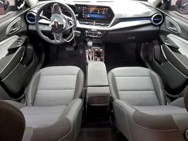 KL77LHEP0SC301571 2025 CHEVROLET TRAX - Image 8