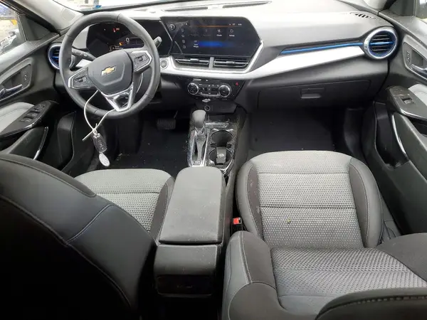 KL77LHEP0TC010506 2026 CHEVROLET TRAX - Image 8