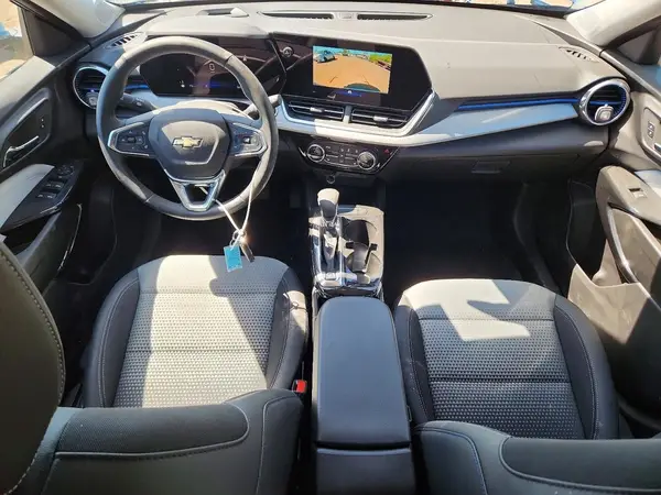 KL77LHEP0TC053520 2026 CHEVROLET TRAX - Image 8