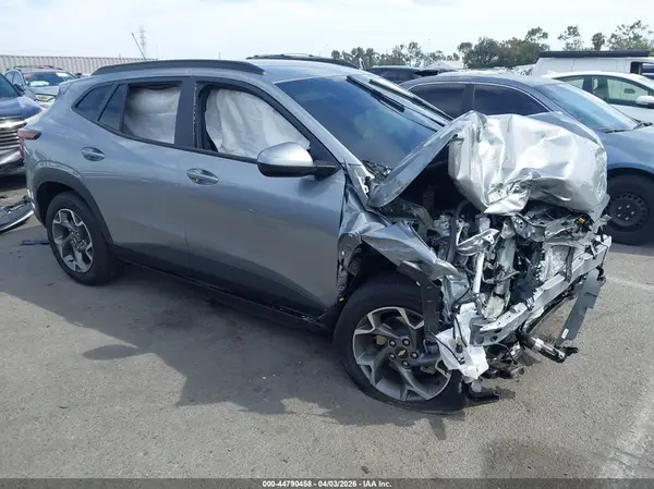 KL77LHEP0TC091278 2026 CHEVROLET TRAX - Image 1