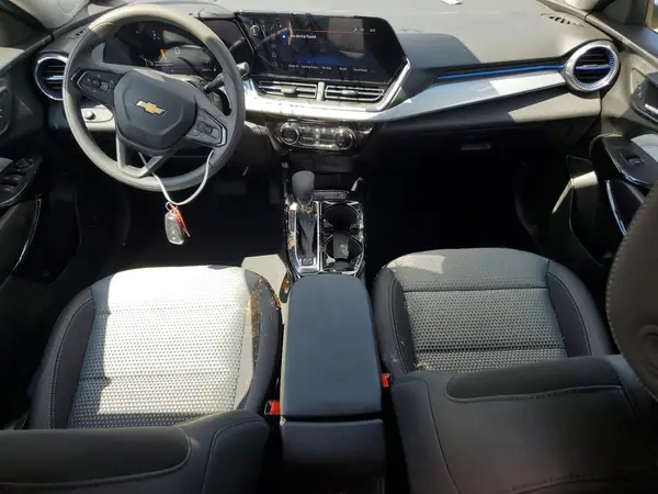 KL77LHEP0TC106801 2026 CHEVROLET TRAX - Image 8
