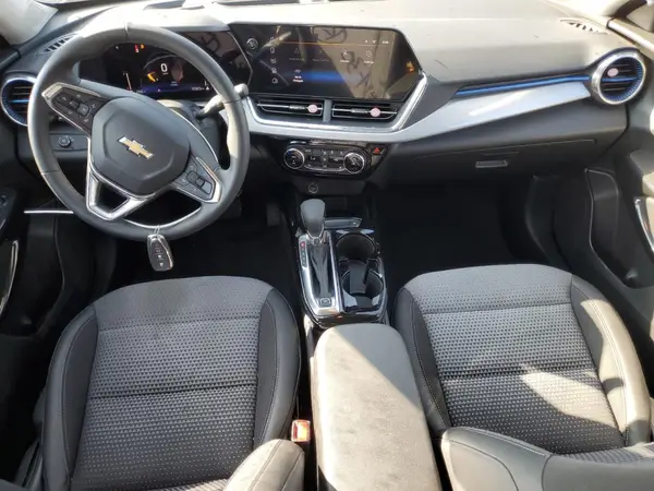 KL77LHEP1SC011730 2025 CHEVROLET TRAX - Image 8