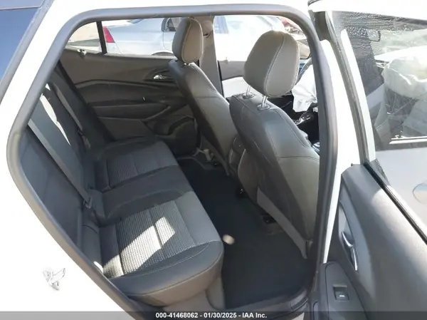 KL77LHEP1SC018192 2025 CHEVROLET TRAX - Image 8