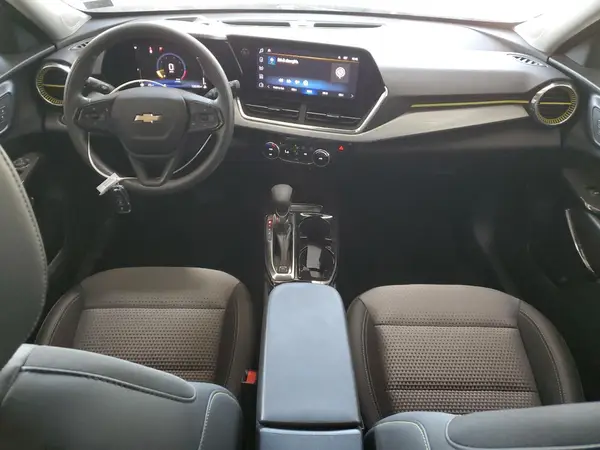 KL77LHEP1SC023246 2025 CHEVROLET TRAX - Image 8