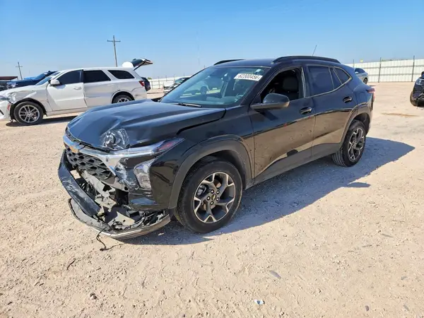KL77LHEP1SC092437 2025 CHEVROLET TRAX - Image 1
