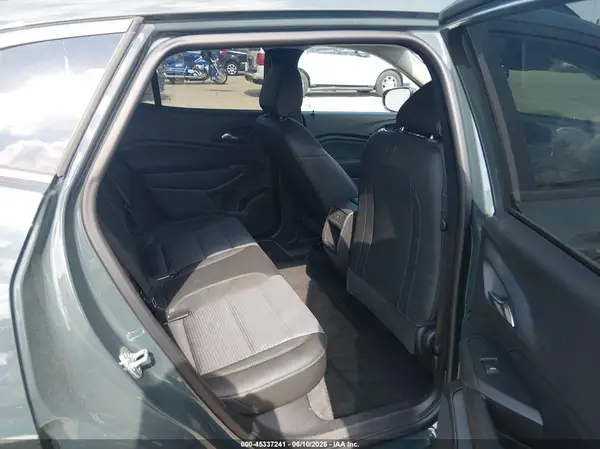 KL77LHEP1SC107809 2025 CHEVROLET TRAX - Image 8