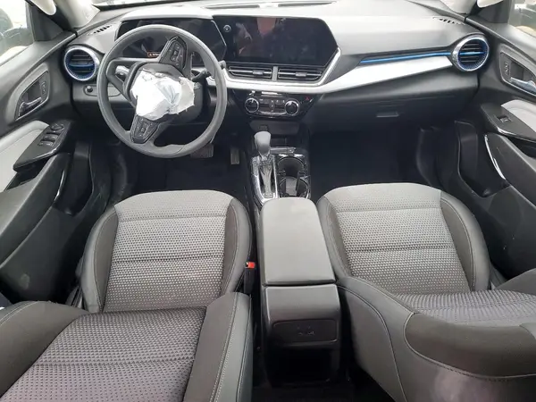 KL77LHEP1SC134475 2025 CHEVROLET TRAX - Image 8