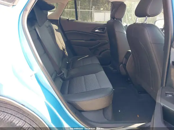 KL77LHEP1SC170621 2025 CHEVROLET TRAX - Image 8