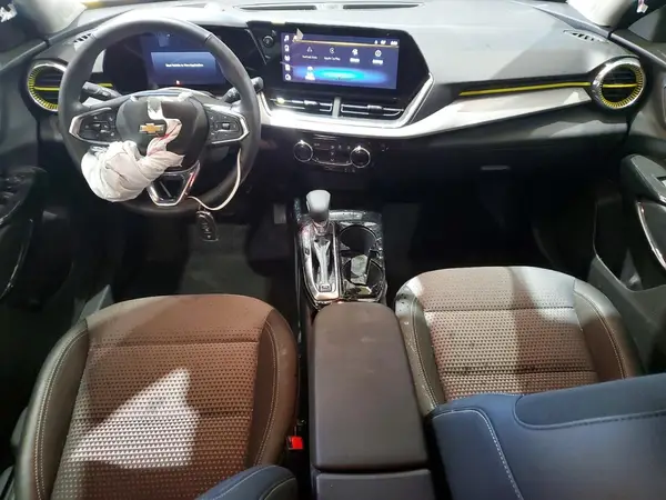 KL77LHEP1SC171090 2025 CHEVROLET TRAX - Image 8