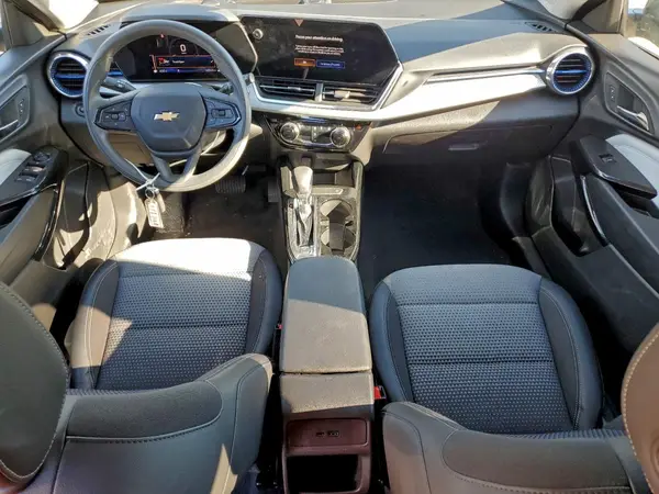 KL77LHEP1SC188035 2025 CHEVROLET TRAX - Image 8