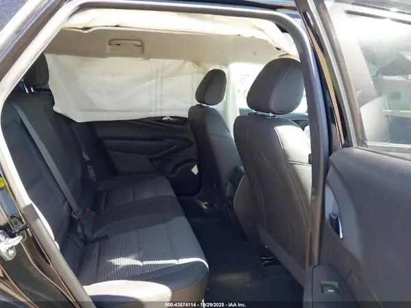 KL77LHEP1SC192697 2025 CHEVROLET TRAX - Image 8