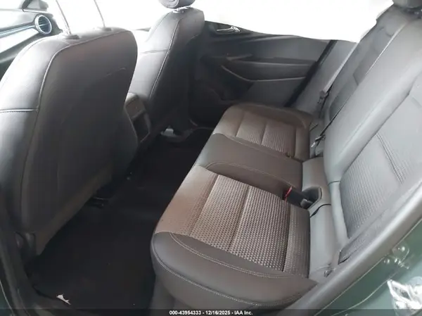 KL77LHEP1SC222006 2025 CHEVROLET TRAX - Image 8