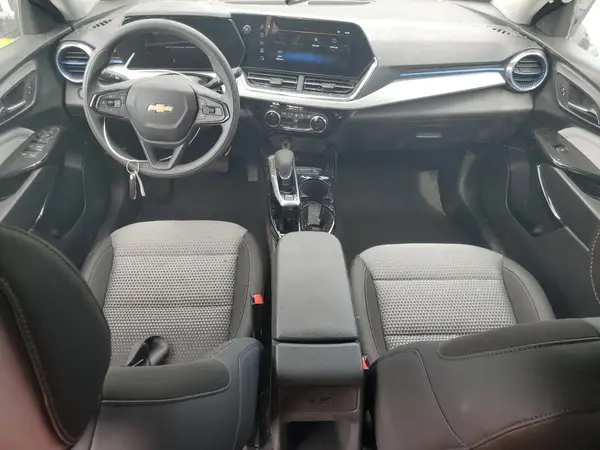 KL77LHEP1SC229019 2025 CHEVROLET TRAX - Image 8