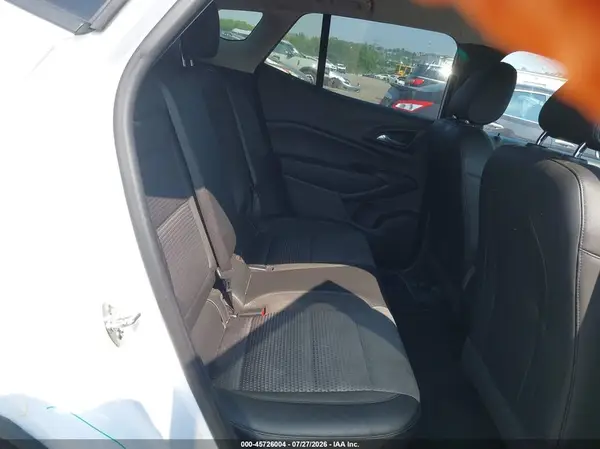 KL77LHEP1SC231773 2025 CHEVROLET TRAX - Image 8
